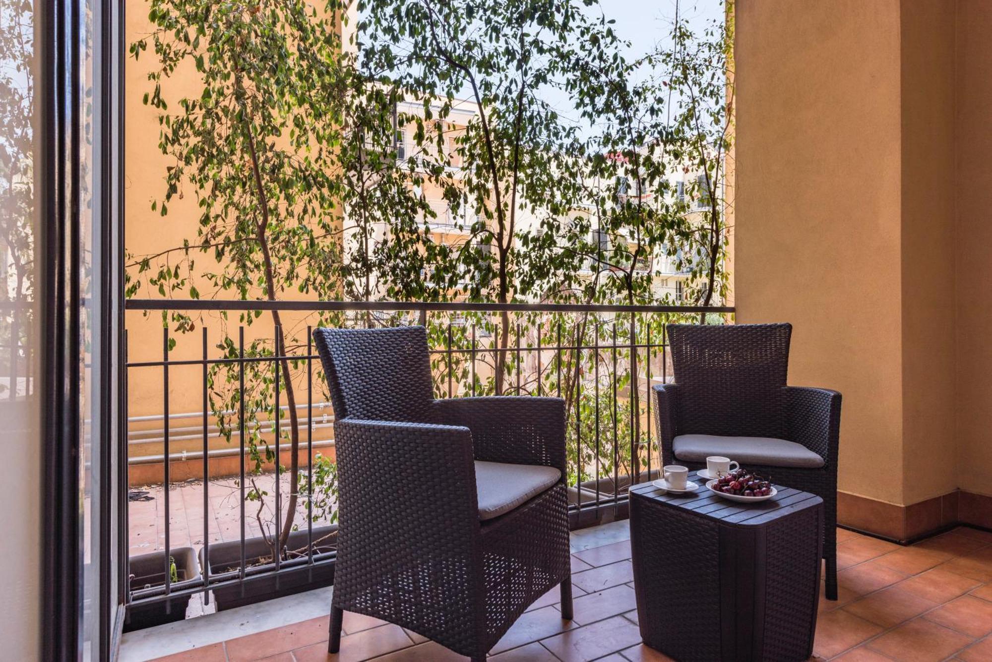 Ferrini Home - Suites Κατάνια Εξωτερικό φωτογραφία